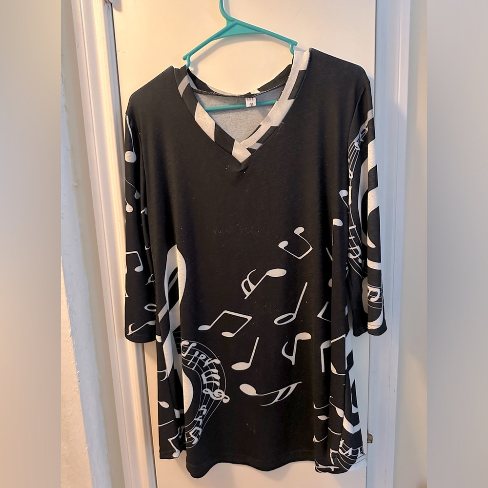 Black and music notes long shirt.